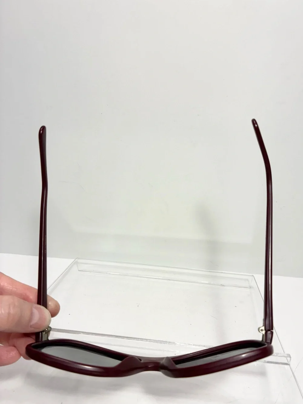 70s 80s Foster Grant Burgundy Plastic Frame Oversized Men’s Sunglasses Vintage